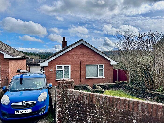 2 Bedroom Detached Bungalow For Sale In Bracken Road, Drybrook, GL17