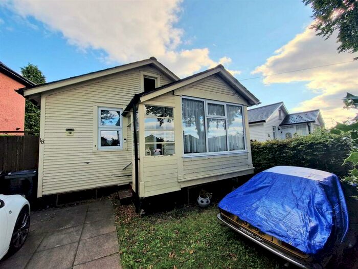 2 Bedroom Detached Bungalow To Rent In Hawkesley Crescent, Longbridge, B31