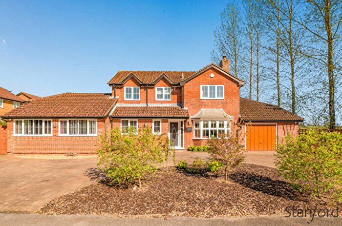 4 Bedroom Detached House For Sale In Templecombe Road, Bishopstoke, Eastleigh, SO50