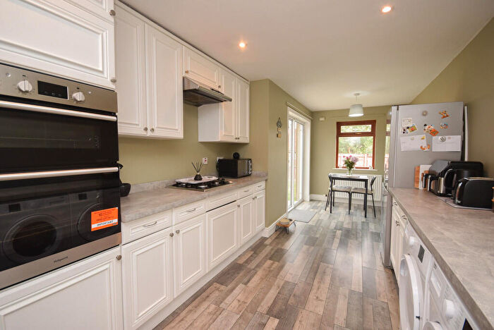 2 Bedroom Detached Bungalow For Sale In Glenorchil View, Auchterarder, PH3