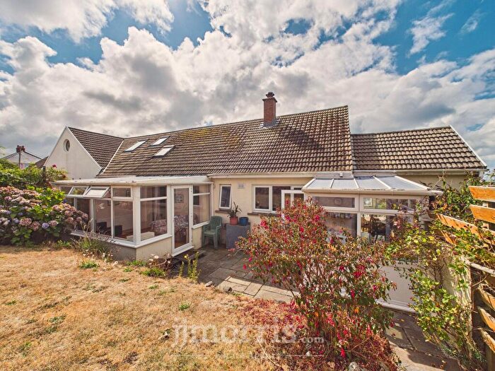1 Bedroom Semi-Detached Bungalow For Sale In Panteg Road, Solva, SA62