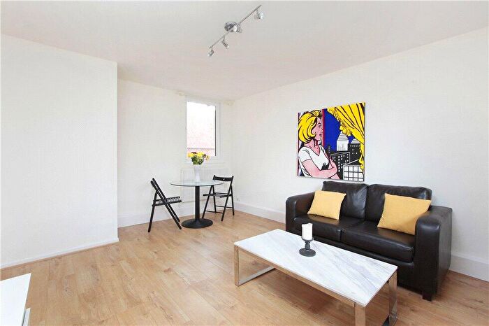 1 Bedroom Flat To Rent In Hanson Close, Balham, SW12