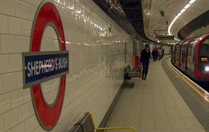 Studio To Rent In Loftus Road, Shepherds Bush, W12