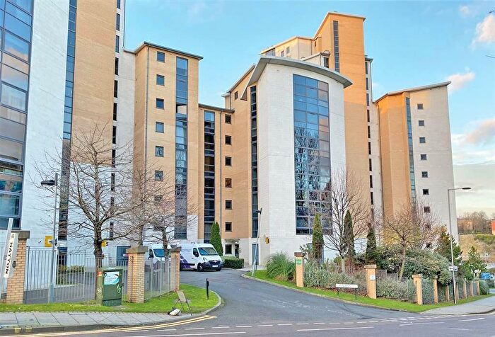 2 Bedroom Flat To Rent In Baltic Quay, Mill Road, Gateshead, NE8