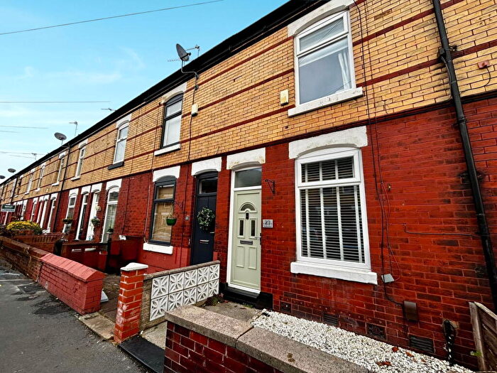 2 Bedroom Terraced House For Sale In Heathside Road, Stockport, SK3