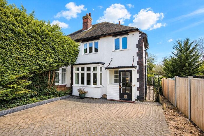 3 Bedroom Property For Sale In Hill Road, Carshalton Beeches, Surrey, SM5