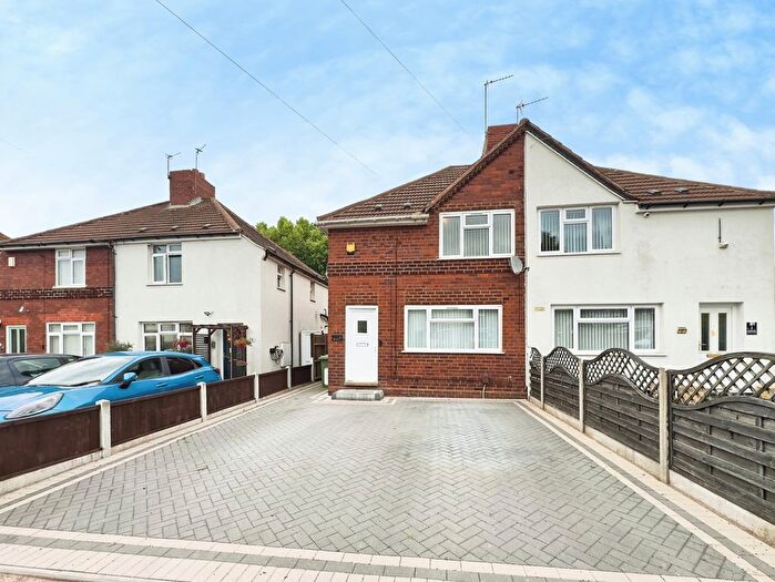 2 Bedroom Semi-Detached House For Sale In Stewart Road, Walsall, West Midlands, WS9