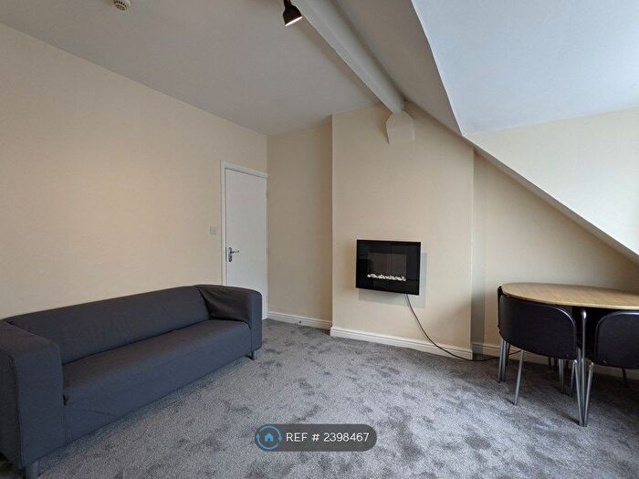 1 Bedroom Flat To Rent In Drayton Road, Kings Heath, Birmingham, B14