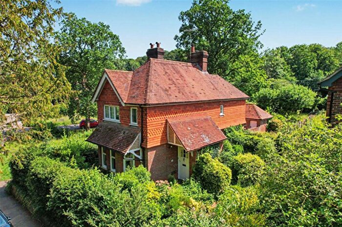 2 Bedroom Detached House For Sale In Lower Road, Grayswood, Haslemere, Surrey, GU27