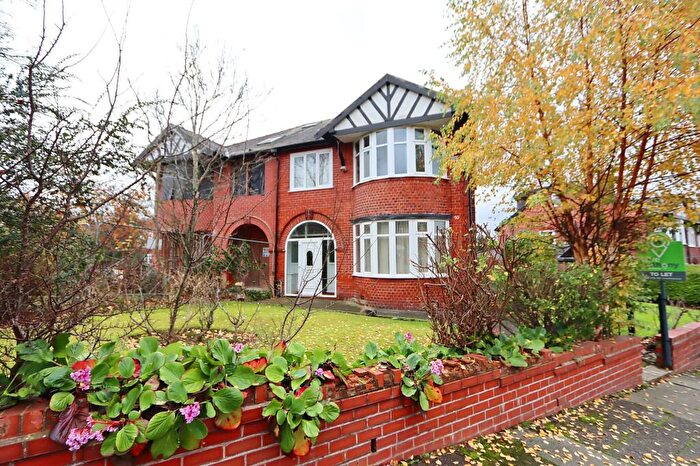 4 Bedroom House To Rent In Bishops Road, Prestwich, M25