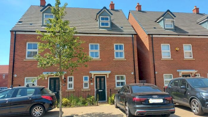3 Bedroom House To Rent In Foster Way, Kettering, NN15