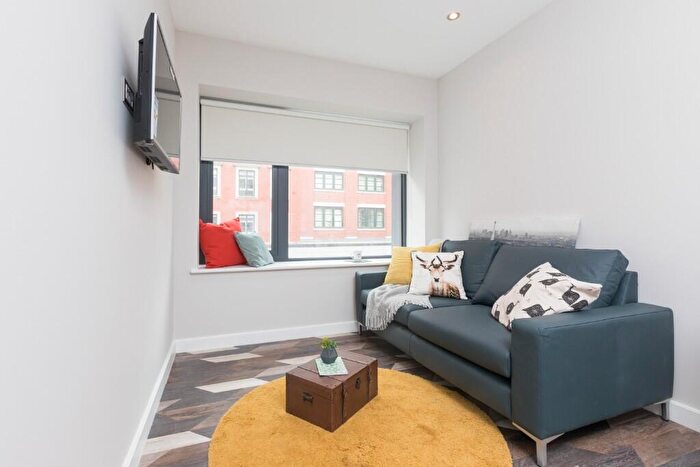 1 Bedroom Apartment To Rent In Granby Row, Manchester, Greater Manchester, M1