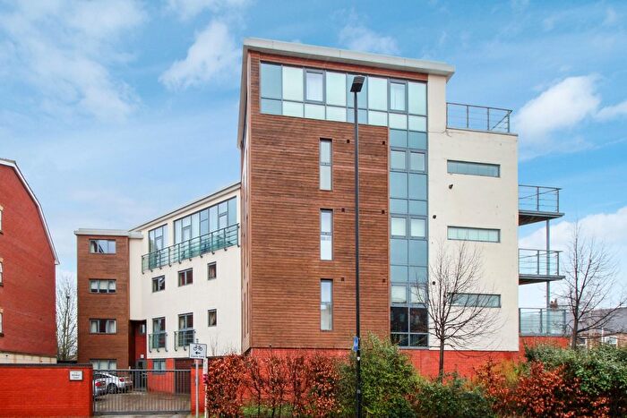 1 Bedroom Flat To Rent In Windsor Court, York, YO31