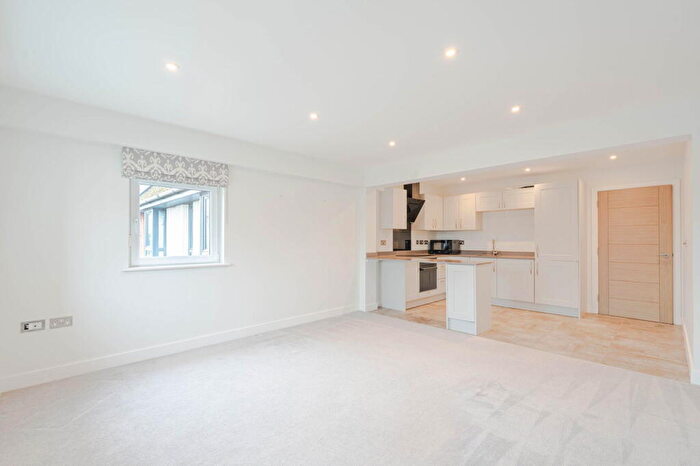 2 Bedroom Apartment To Rent In Castle Manor, Church Street, Christchurch, Dorset, BH23