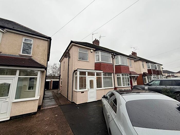 3 Bedroom Property To Rent In Broad Lane South, Wolverhampton, WV11