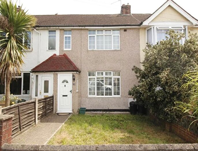 2 Bedroom Terraced House To Rent In Hamilton Road, Feltham, TW13