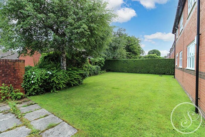 2 Bedroom Apartment To Rent In Wentworth Court, Nursery Lane, Leeds, LS17