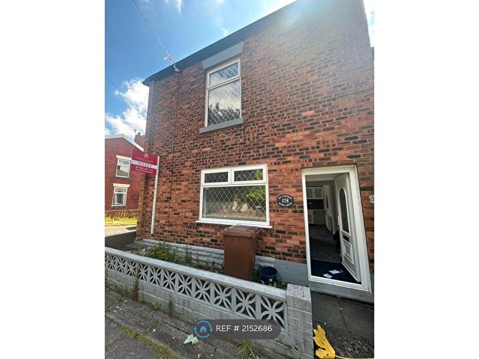 3 Bedroom End Of Terrace House To Rent In Kings Road, Ashton-Under-Lyne, OL6