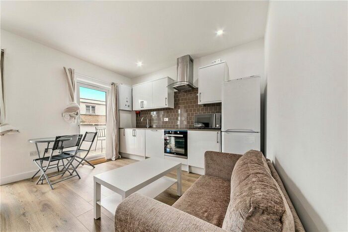 Studio To Rent In Blue Anchor Lane, London SE16