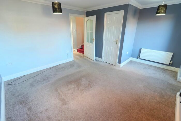 2 Bedroom Terraced House To Rent In Aldergrove Close, Halesworth, IP19