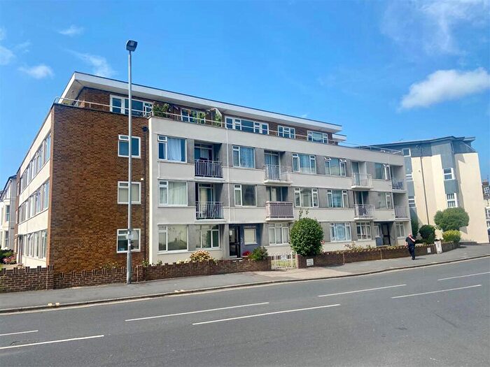 2 Bedroom Apartment For Sale In Seaside Road, Eastbourne, East Sussex, BN21