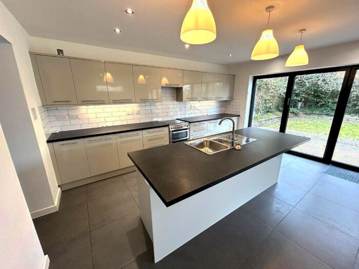 3 Bedroom Detached House To Rent In Treadwell Road, Epsom, Surrey, KT18