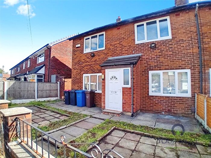 3 Bedroom End Of Terrace House To Rent In Stocksfield Drive, Little Hulton, Manchester, Greater Manchester, M38