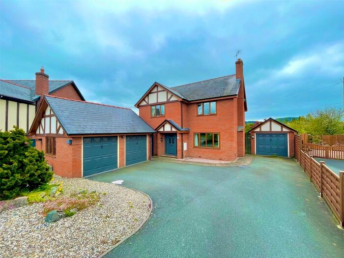 4 Bedroom Detached House For Sale In Naylor Fields, Arddleen, Llanymynech, Powys, SY22