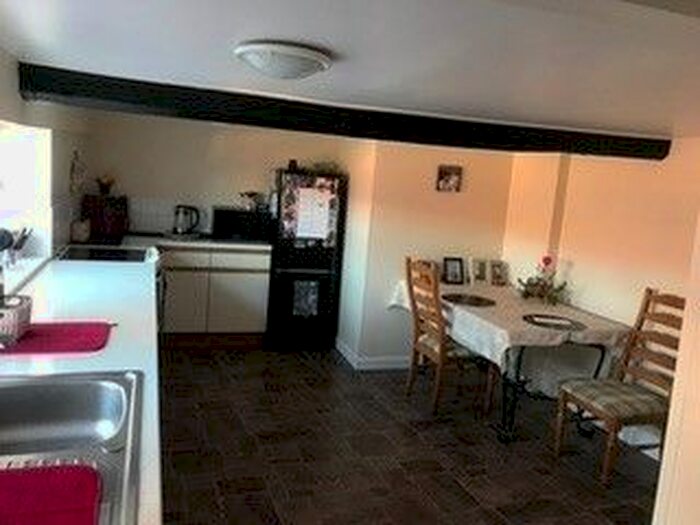 1 Bedroom Flat To Rent In High Street, Watton, IP25
