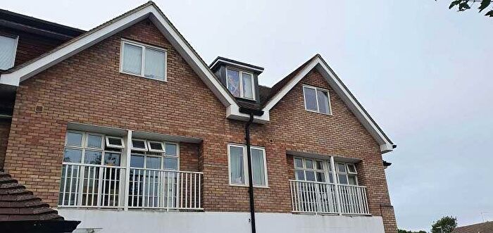 1 Bedroom Flat To Rent In Hascombe House, The Street, Ashtead, KT21