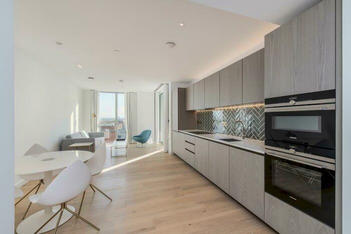 2 Bedroom Apartment To Rent In Atlas Building, City Road, EC1V