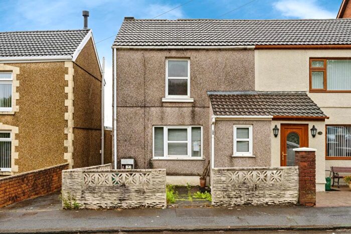 3 Bedroom Semi-Detached House For Sale In Cefn Road, Bonymaen, Swansea, SA1