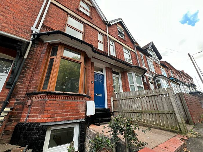 1 Bedroom Flat To Rent In Other Road, Redditch, B98