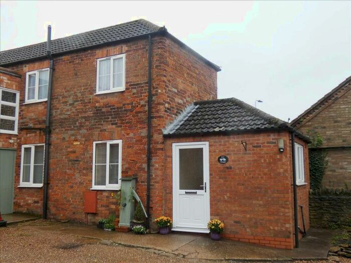 2 Bedroom Semi-Detached House To Rent In High Street, Messingham, Scunthorpe, DN17