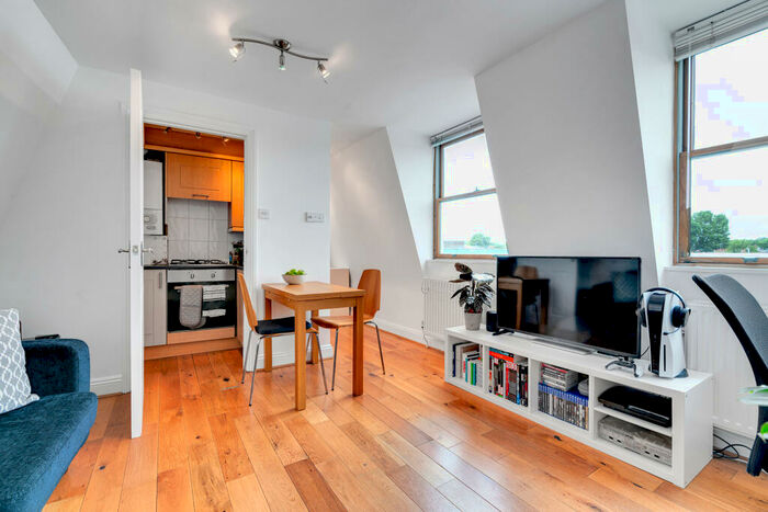 1 Bedroom Apartment To Rent In Eagle Wharf Road, Islington, London, N1