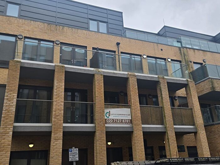 1 Bedroom Flat To Rent In Varis Court, Station Approach Road, Coulsdon, CR5