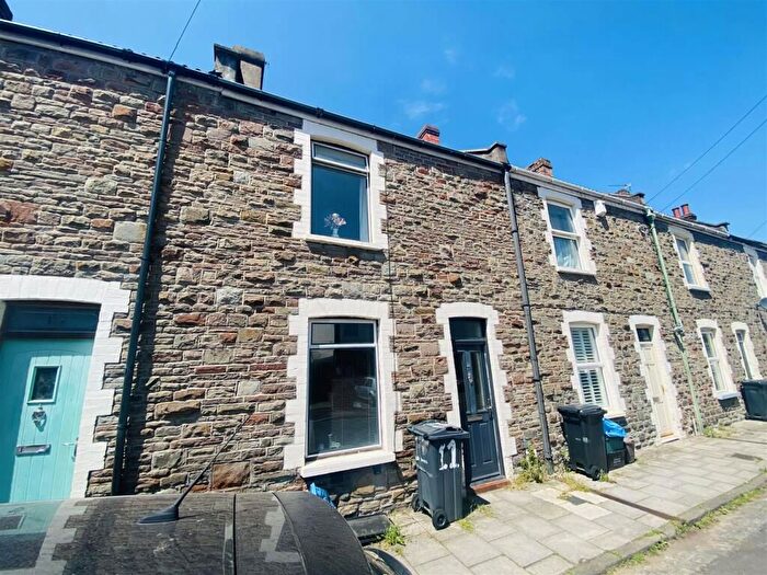 3 Bedroom Terraced House For Sale In Lewington Road, Fishponds, Bristol, BS16