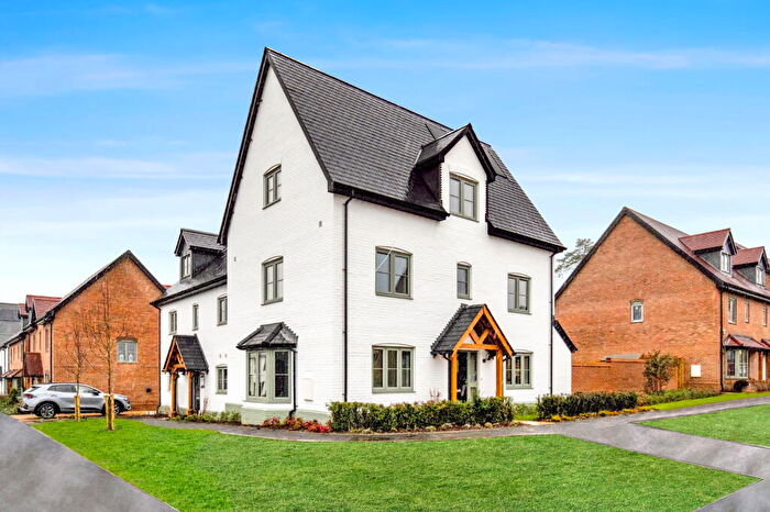 5 Bedroom Semi Detached House For Sale In Oxney Quarter, Bolley Avenue, GU35