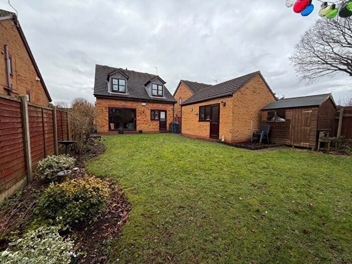 4 Bedroom Detached House For Sale In The Close, Willerby, Hull, HU10