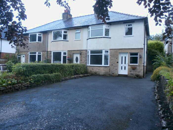3 Bedroom End Of Terrace House To Rent In Forge Road, Whaley Bridge, SK23