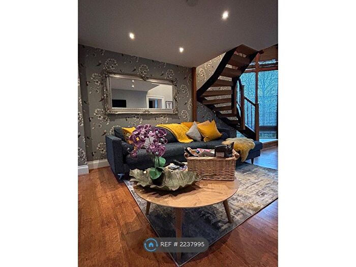 2 Bedroom Detached House To Rent In Headington Road, Headington, Oxford, OX3