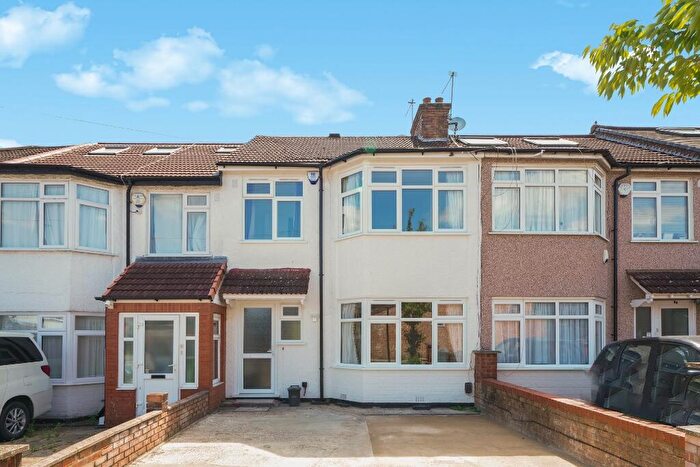 3 Bedroom Terraced House To Rent In Crofts Road, Harrow, Middlesex, HA1