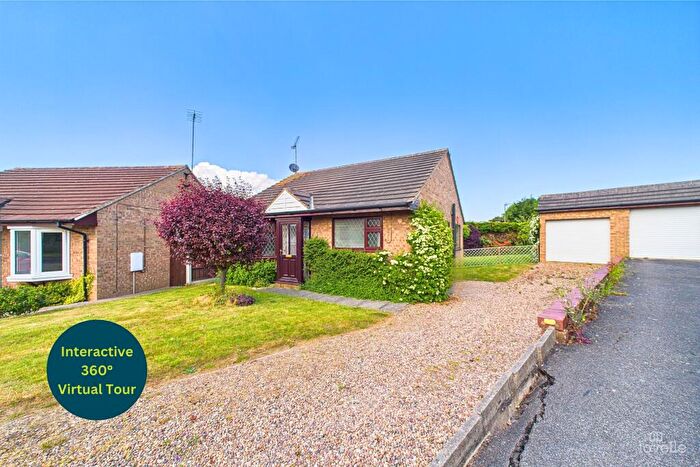 2 Bedroom Detached Bungalow For Sale In Welton Close, Barton-upon-Humber, North Lincolnshire, DN18