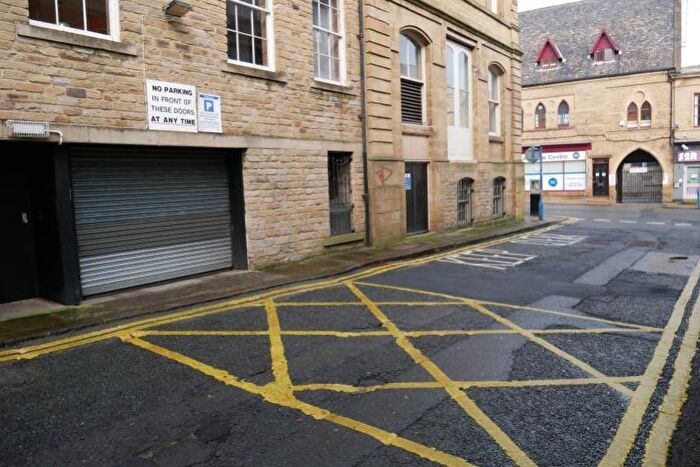 2 Bedroom Apartment To Rent In John William Court, John William Street, Huddersfield, HD1