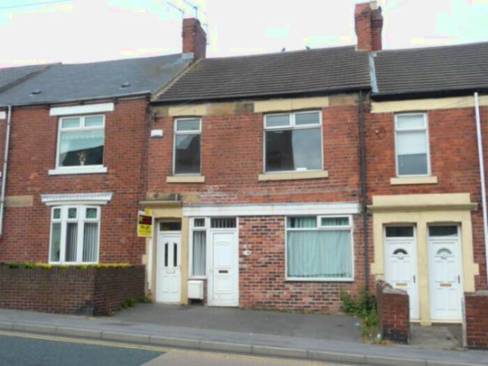2 Bedroom Flat To Rent In Park Road, Stanley, DH9