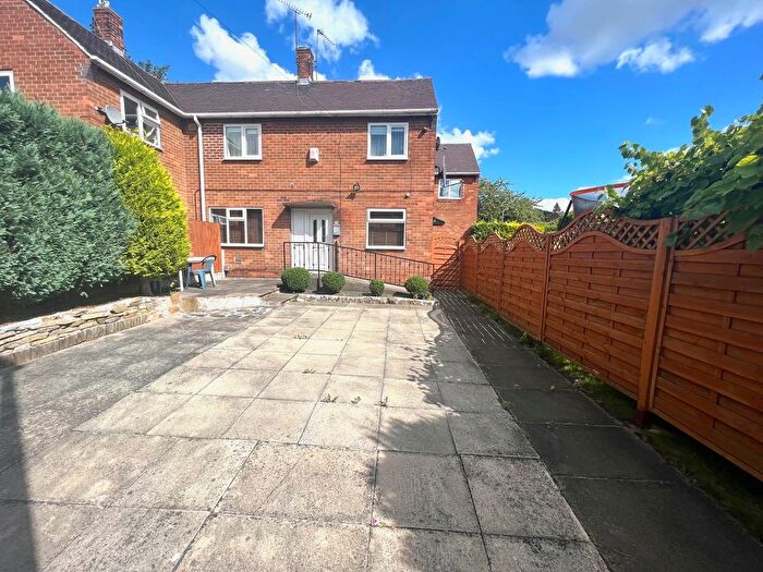 3 Bedroom Terraced House For Sale In High Street, Barnsley, S70