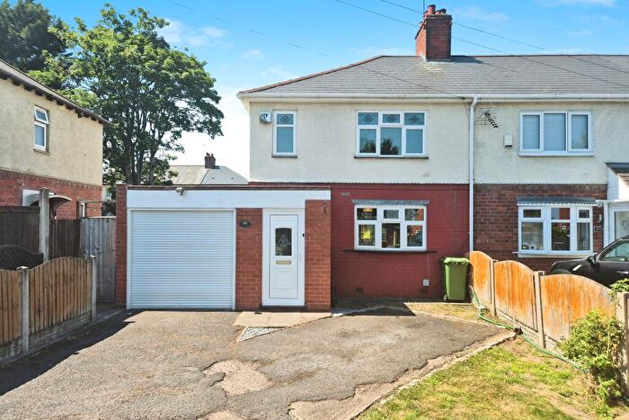 2 Bedroom End Of Terrace House For Sale In Westfield Road, Halesowen, B62