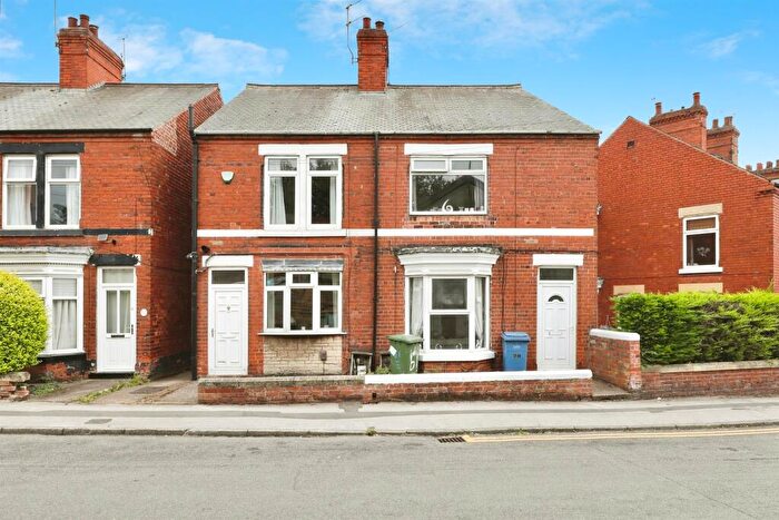 2 Bedroom Semi-Detached House For Sale In Clarence Road, Worksop, S80