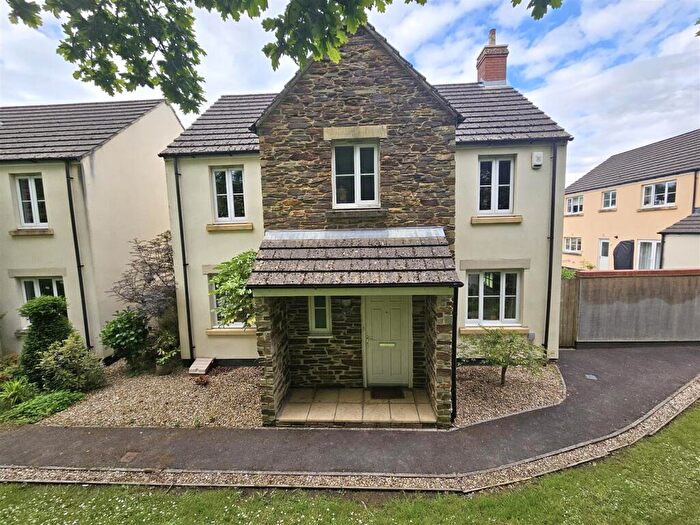 4 Bedroom Detached House For Sale In Woodpecker Way, Whitchurch, Tavistock, PL19