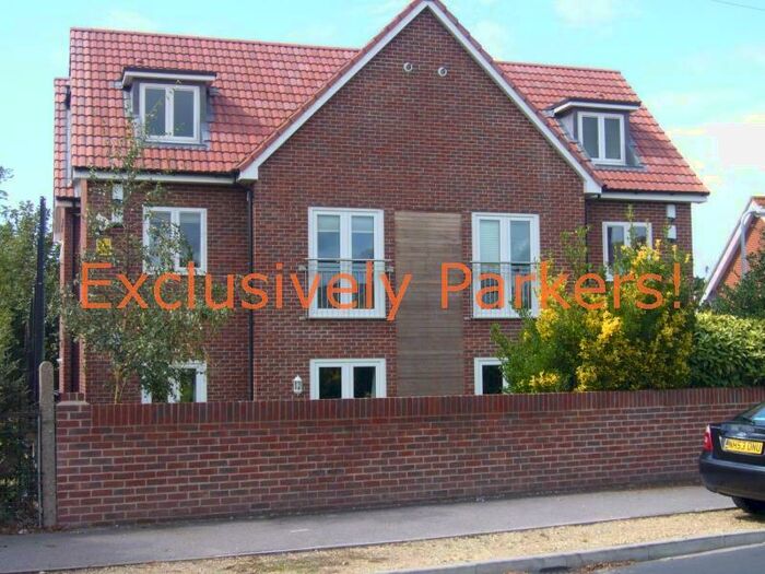1 Bedroom Flat To Rent In Heathfield Court, Sholing, SO19